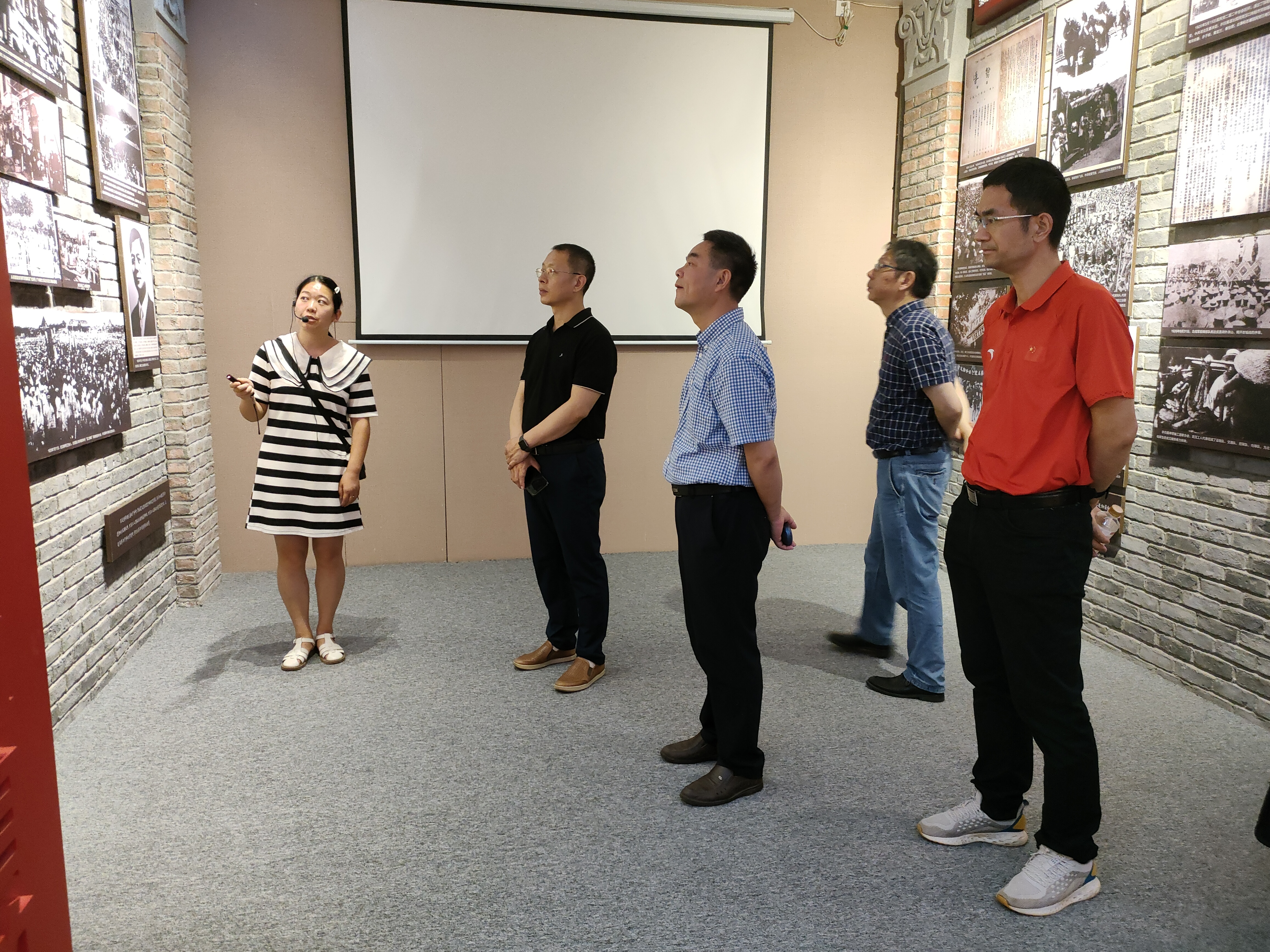 1657504204086053131.jpg 7bbe2e06839707fd77f42b11aaeb016.jpg